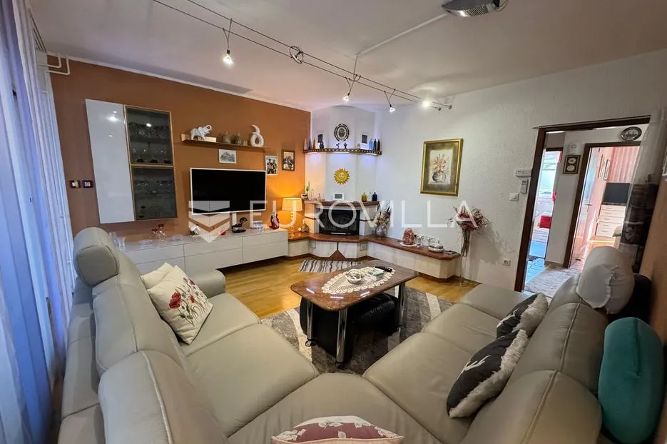 istra, pula - apartmanska kuća s pogledom na more u blizini plaže - slika 21