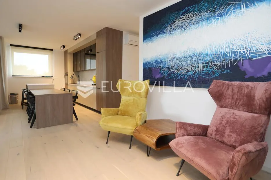 istra, pula, luksuzni penthaus 162 m² s pogledom more na top lokaciji - slika 12