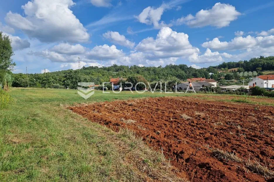 istra, vižinada prostrano građevinsko zemljište s otvorenim pogledom - slika 2