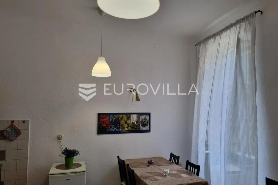 pula, zgrada sa 4 stana po 40 m2 u centru grada - pogodna za najam - slika 25