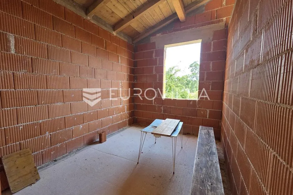 istra, peruški, rohbau kuća s bazenom i panoramskim pogledom na more - slika 11