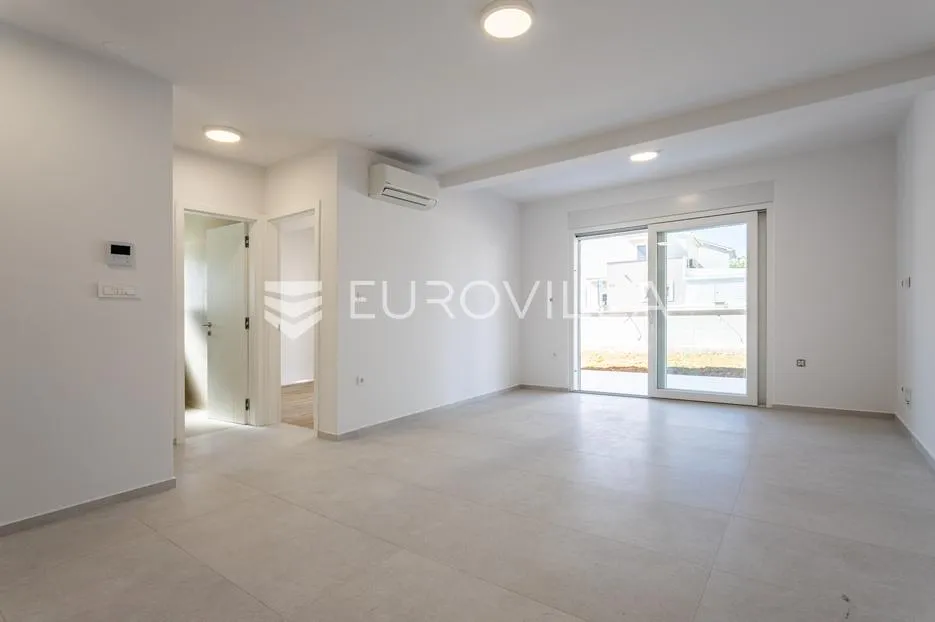 Vodice, NOVOGRADNJA N1, A3, moderan stan u prizemlju s terasom, 76,16 m²