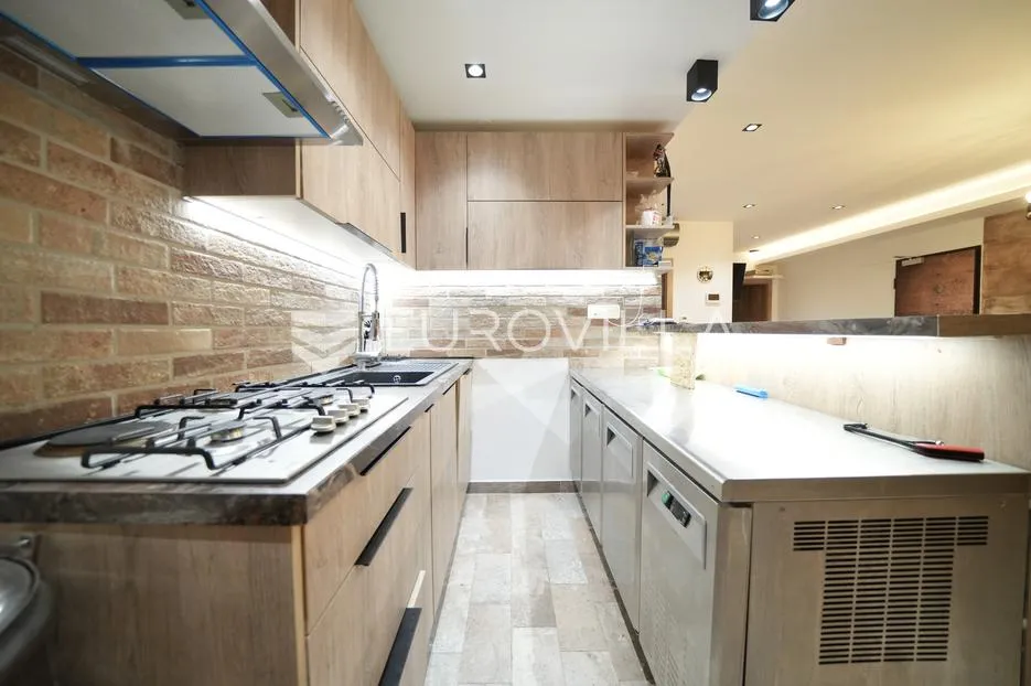 zadar, bili brig luksuzno opremljen trosobni i jednosobni stan s teretanom i spa centrom 241 m² - slika 49