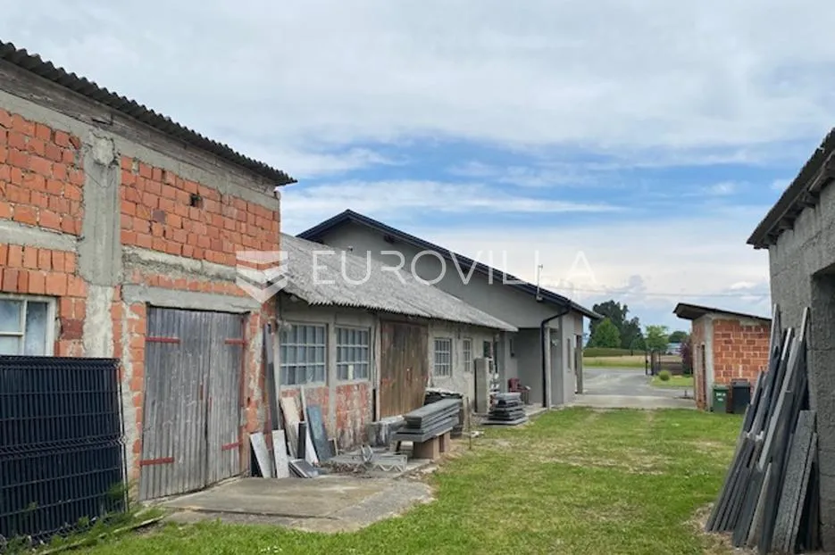 ludbreg, kučan ludbreški, prizemnica sa velikom okućnicom - slika 20