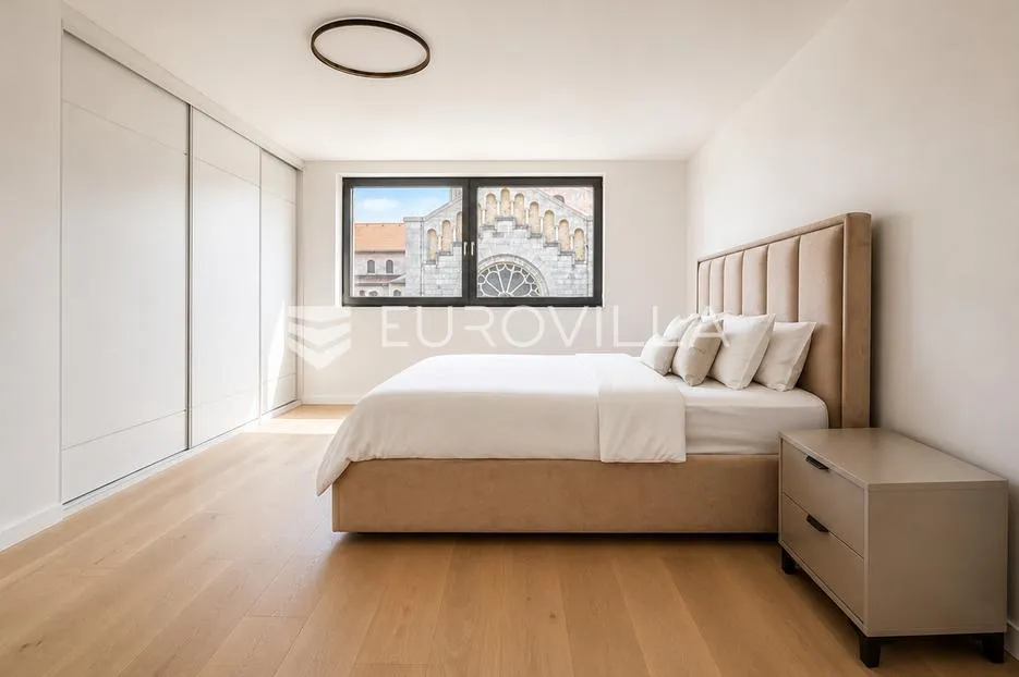 opatija, centar, luksuzan četverosoban penthouse 204 m², 200 m od mora - slika 11