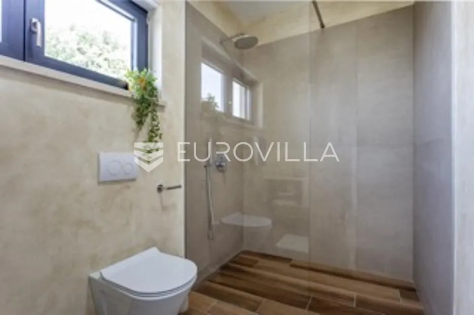 istra, smoljanci, kvalitetna i moderna samostojeća kuća, 208 m², grijani bazen 40 m² - slika 45