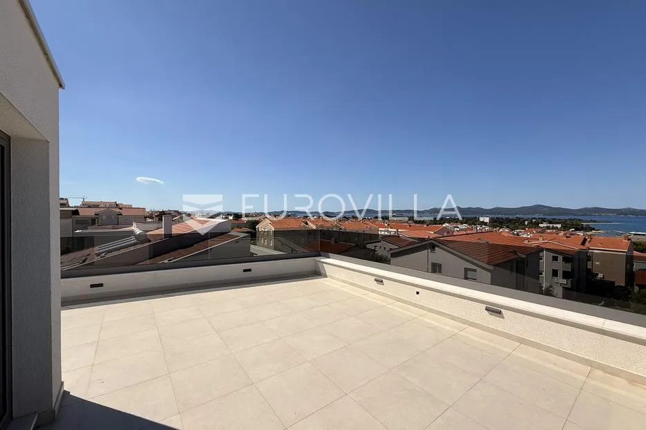 ekskluzivan trosoban stan u diklu, zadar, 136 m² s krovnom terasom i pogledom na more - slika 17