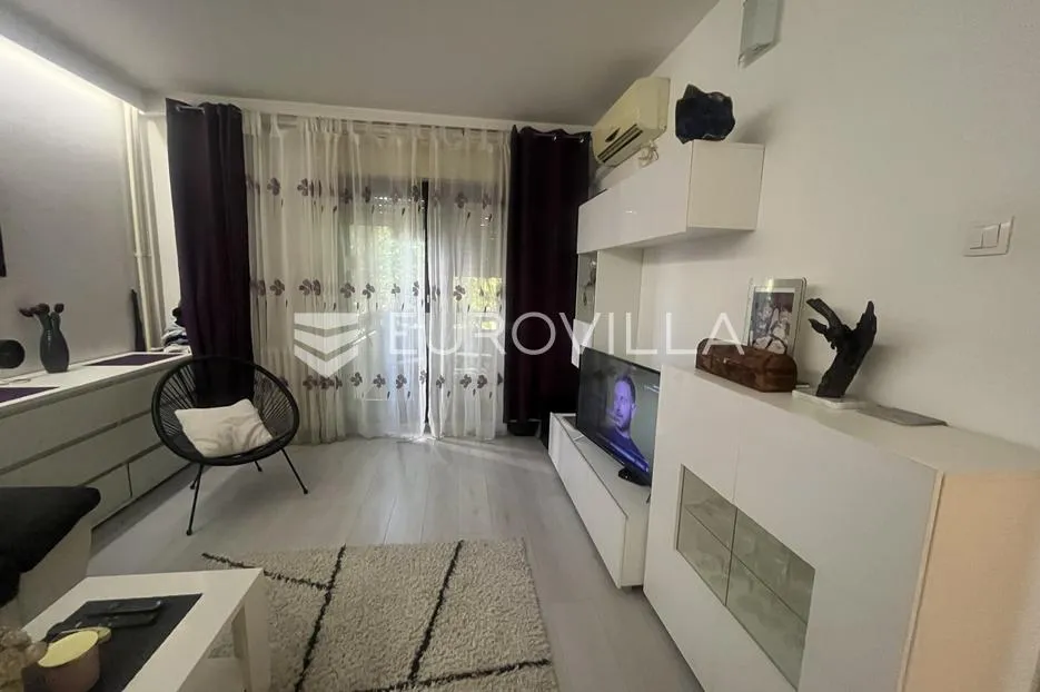 slavonski brod, naselje slavonija stan 82 m² prvi kat - slika 3