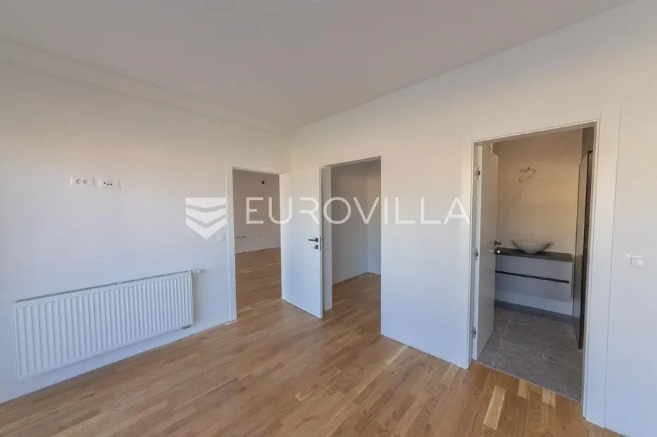 osijek, cvjetno naselje, moderan stan u urbanoj vili 127 m² 1. kat - slika 8