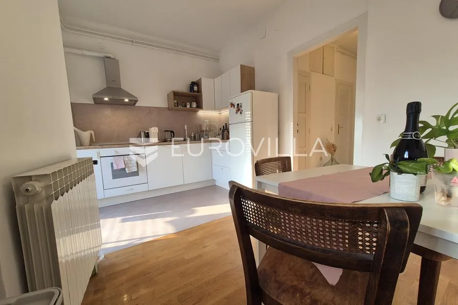 zagreb, kvatrić, trosoban stan 124 m² - slika 4