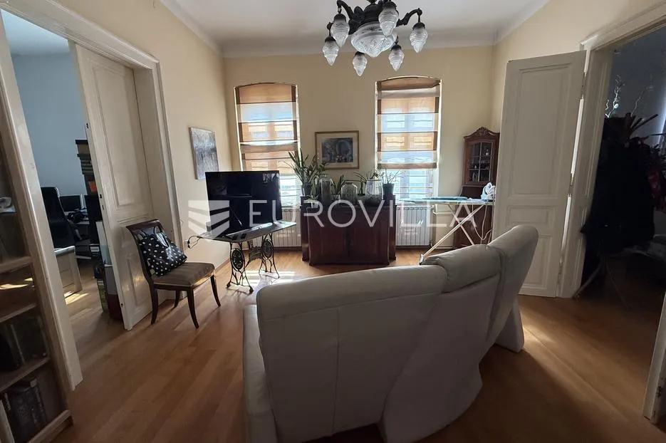osijek, centar grada, uređen 3, soban stan površine 86 m² na 1. katu - slika 6