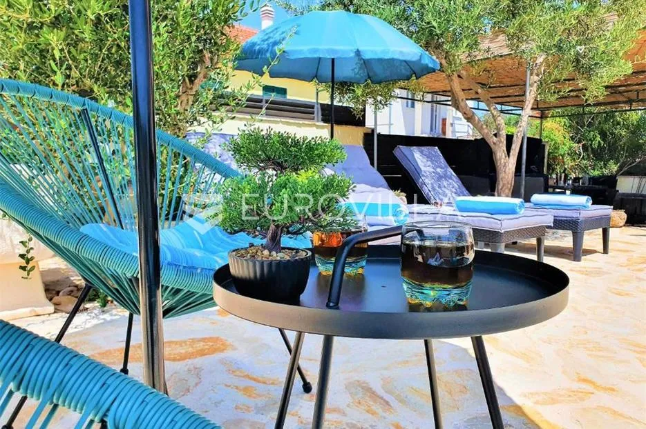 zečevo rogozničko, prekrasna apartmanska kuća s bazenom, 236 m² - slika 31