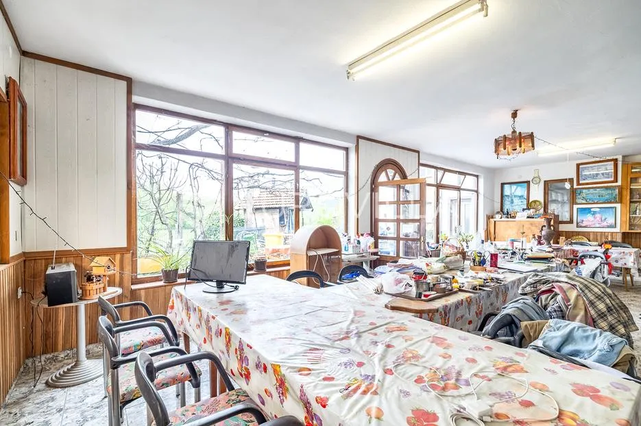 Sesvete, Dobrodol, stambeno, poslovni objekt 578 m² - Dobrodol, Zagreb
