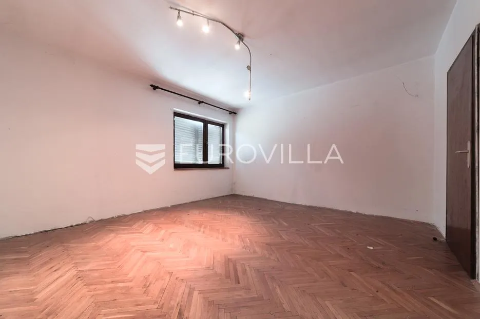 osijek, donji grad, kuća s dvorištem za adaptaciju 236 m² - slika 18