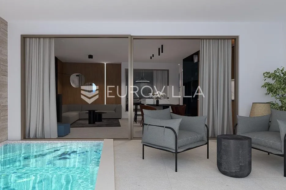 grebaštica, luksuzan stan s bazenom i pogledom na more, prvi red do mora, 91,33 m² - slika 10