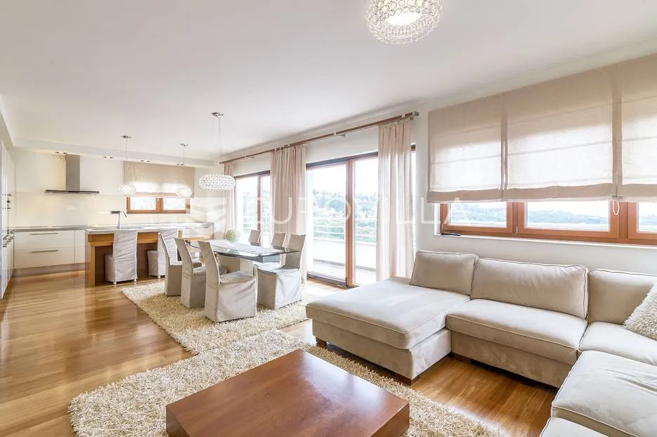 šestine, prekrasan četverosoban penthouse 140 m² - slika 2