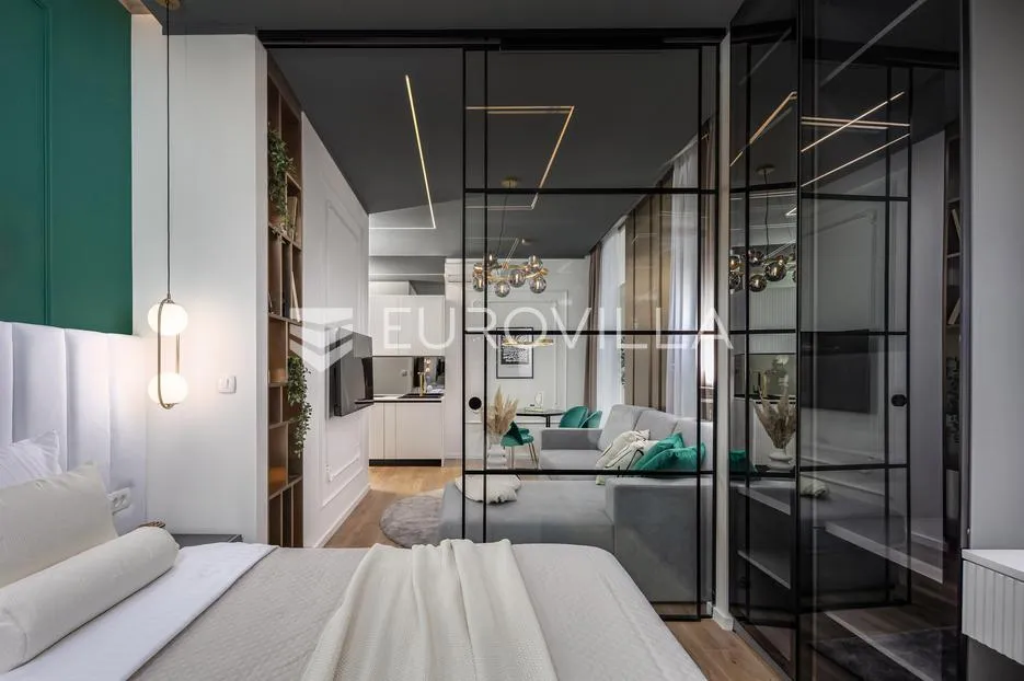 rijeka, centar, novouređen luksuzan stan nkp 105 m2 s tri apartmana - slika 4