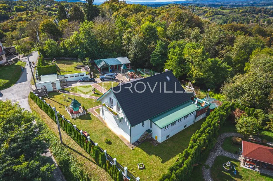 donja pušća, elegantna obiteljska kuća, 396 m2 brp - slika 2
