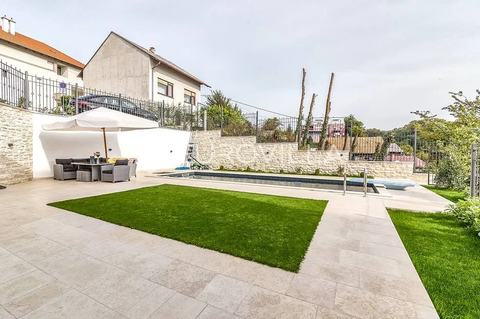 šestinski dol, luksuzna vila 370 m2 s bazenom na zemljištu 800 m2 - slika 24