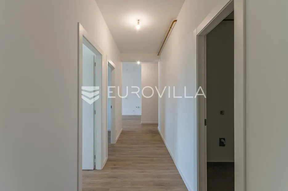 čakovec, globetka, atraktivan četverosoban stan površine 126,8 m² - slika 7