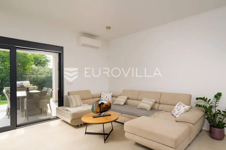istra, matohanci, predivna prizemnica 139 m² s grijanim bazenom na mirnoj lokaciji - slika 2