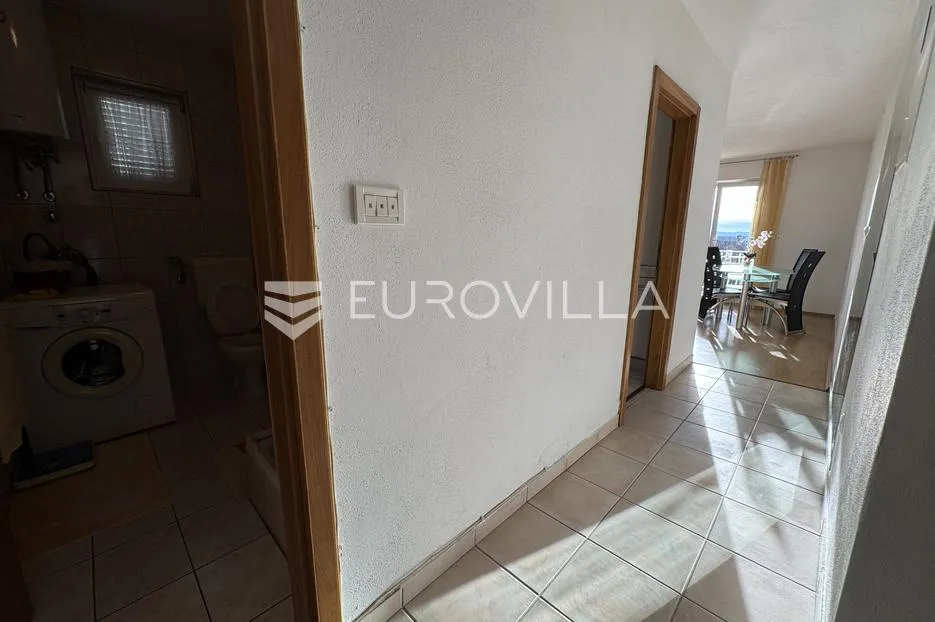 jadranovo, odličan stan 47 m² s dva balkona, 380 m od mora - slika 13