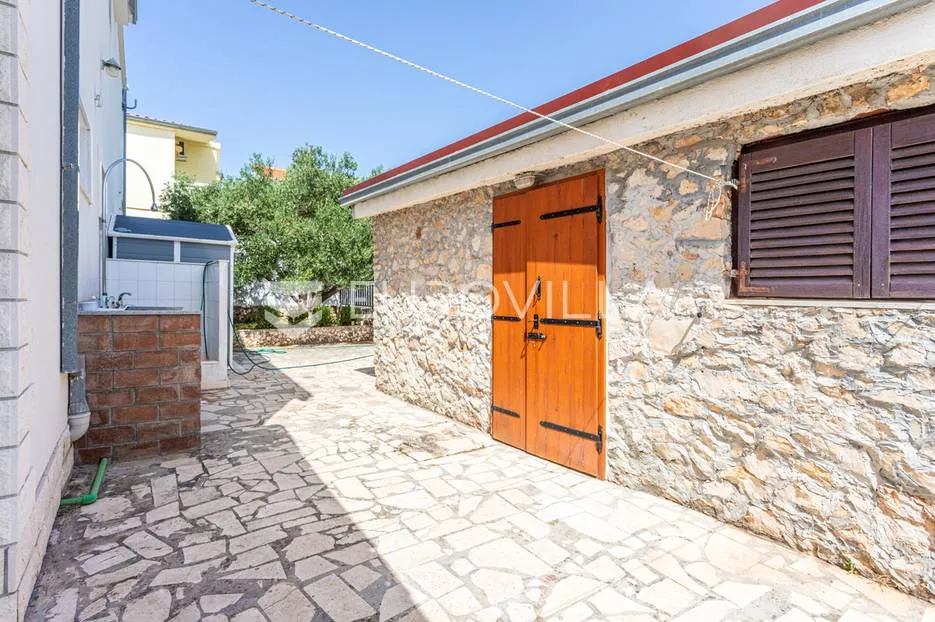 ražanj, mediteranska kuća s uređenom okućnicom, 150m od mora - slika 29