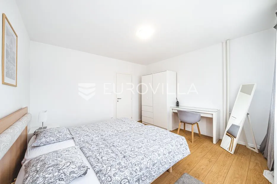 zagreb, miramarska, novouređen dvoipo soban stan površine 60 m² - slika 10
