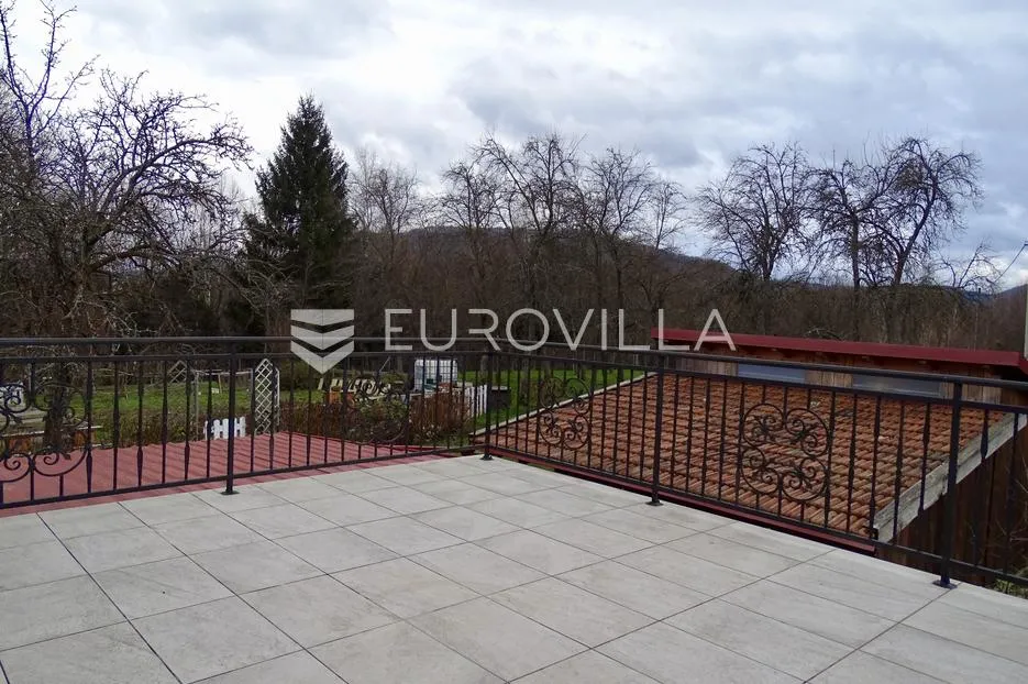 brod moravice, veliko imanje površine 19.448 m² - slika 41