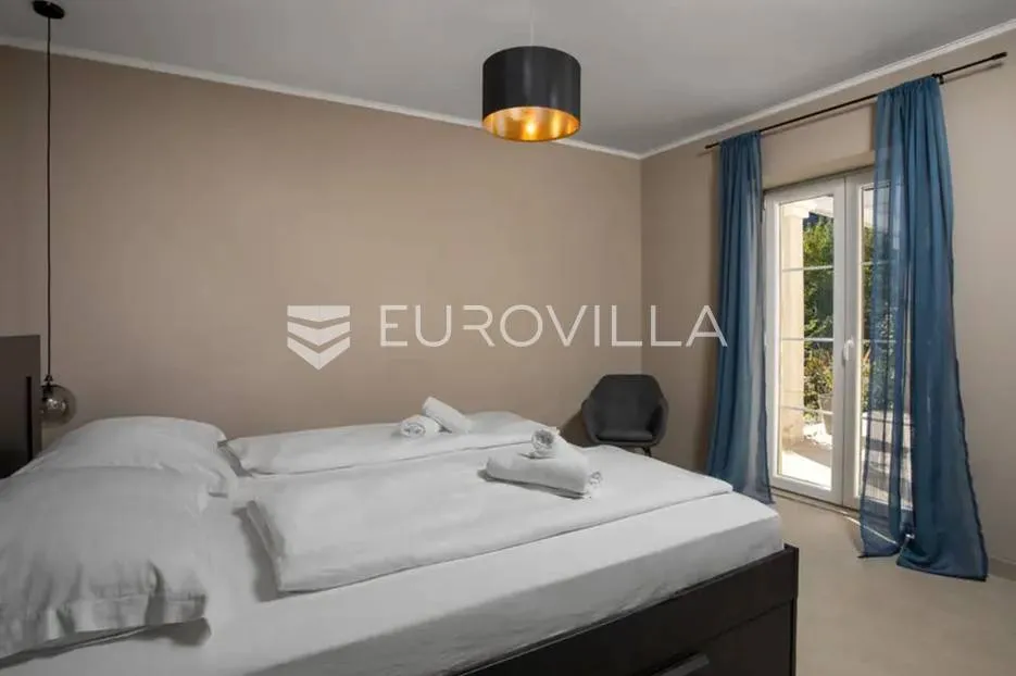 crikvenica, drivenik, moderna vrhunski dizajnirana villa s bazenom - slika 8