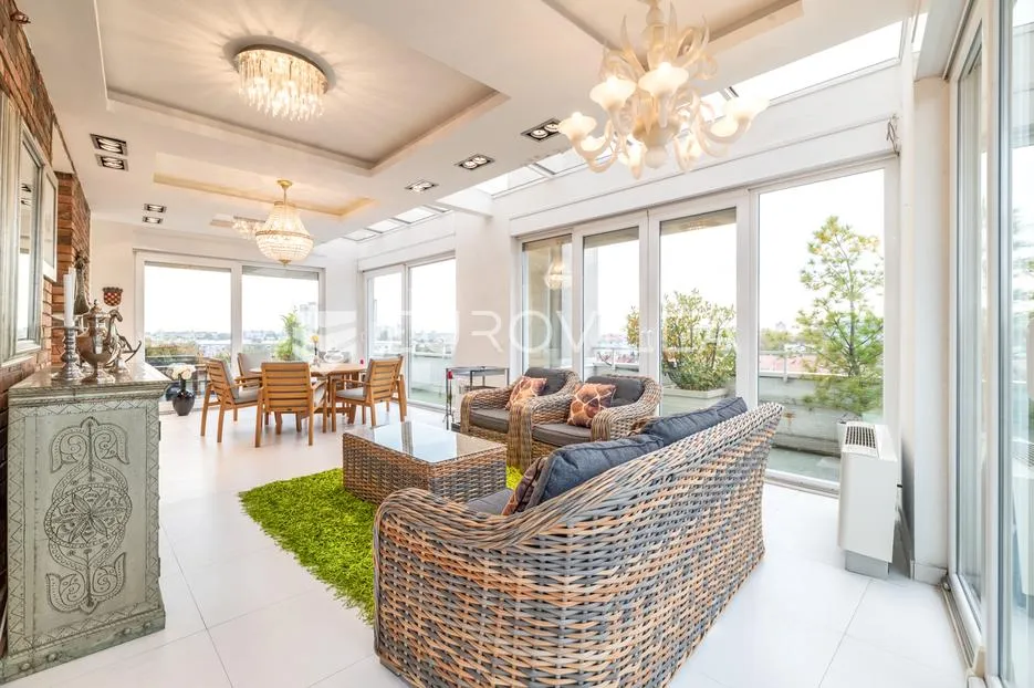 zagreb, trakošćanska, luksuzan četverosoban penthouse 304 m² i garaža za dva automobila - slika 25