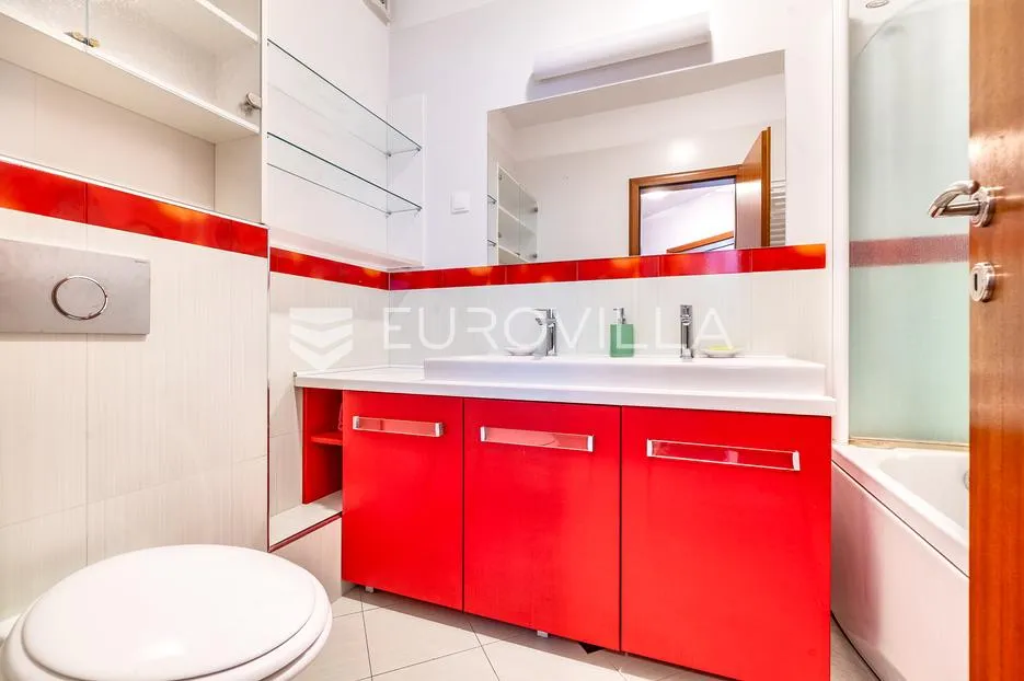 zagreb, ravnice, prekrasan peterosoban stan s garažom, neto korisne površine 115 m² - slika 7