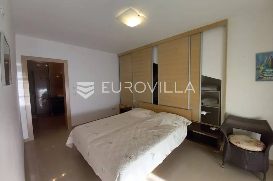 pula, pješčana uvala, penthouse s pogledom na more, vrtom, parking mjestom, 150 m² - slika 45