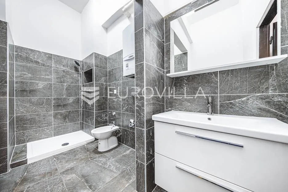 zagreb, donji grad, savska, prekrasan troiposoban stan 115 m2 - slika 9