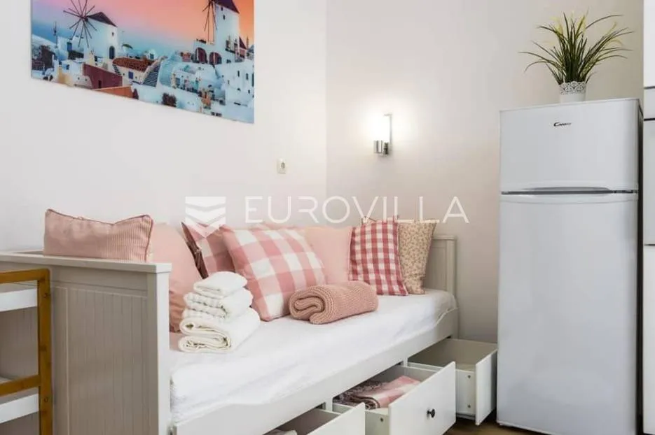 split, kuća s pet modernih stanova - slika 4