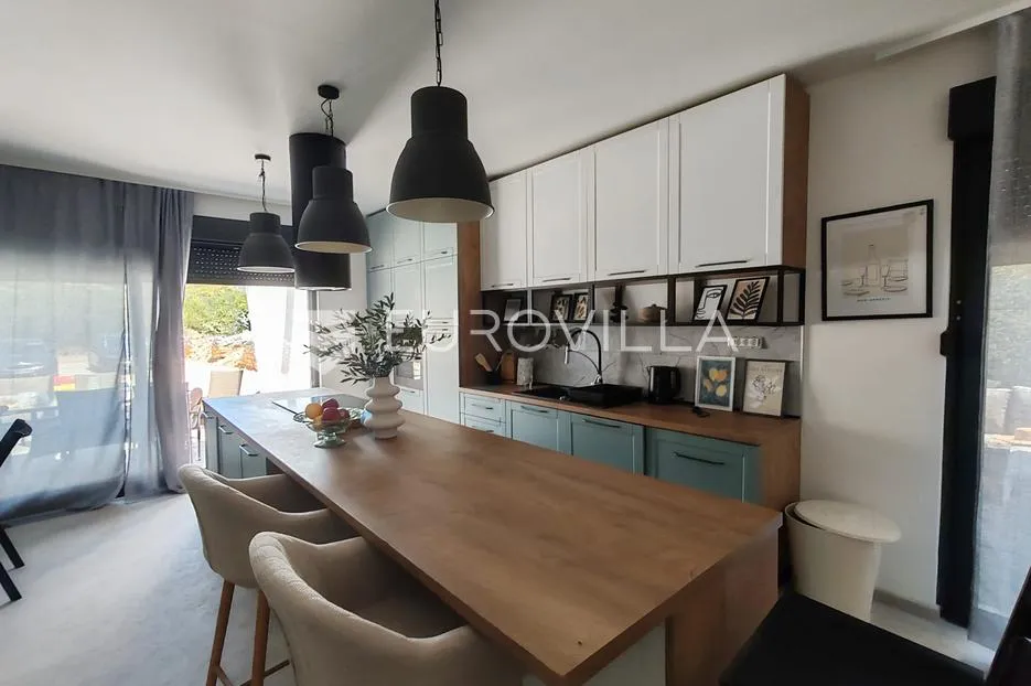 rogoznica, podorljak, novogradnja, moderno uređena kuća s bazenom, 150 m² - slika 4
