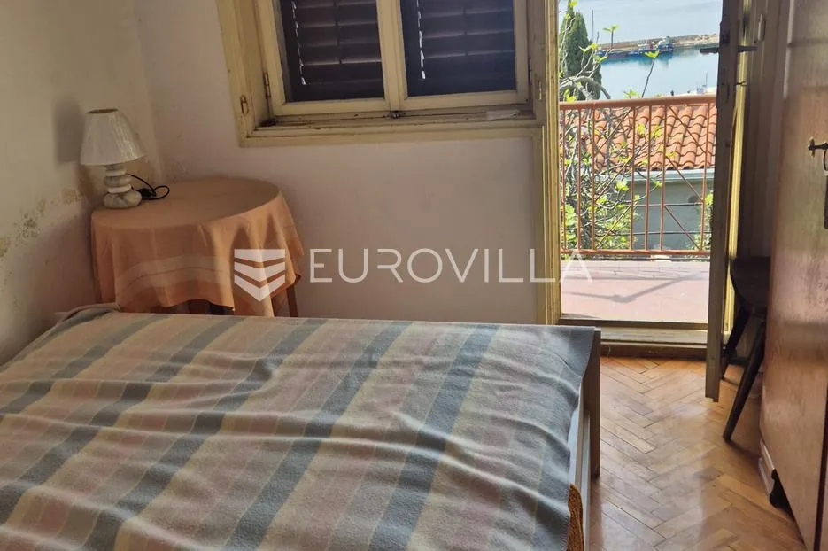 novi vinodolski, dvojna kuća s pogledom na more, samo 50m od plaže - slika 12