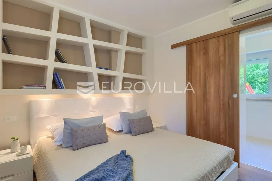labin, kršan, prekrasna samostojeća kuća s bazenom na prostranom zemljištu od 4261 m²,mirna lokacija - slika 20