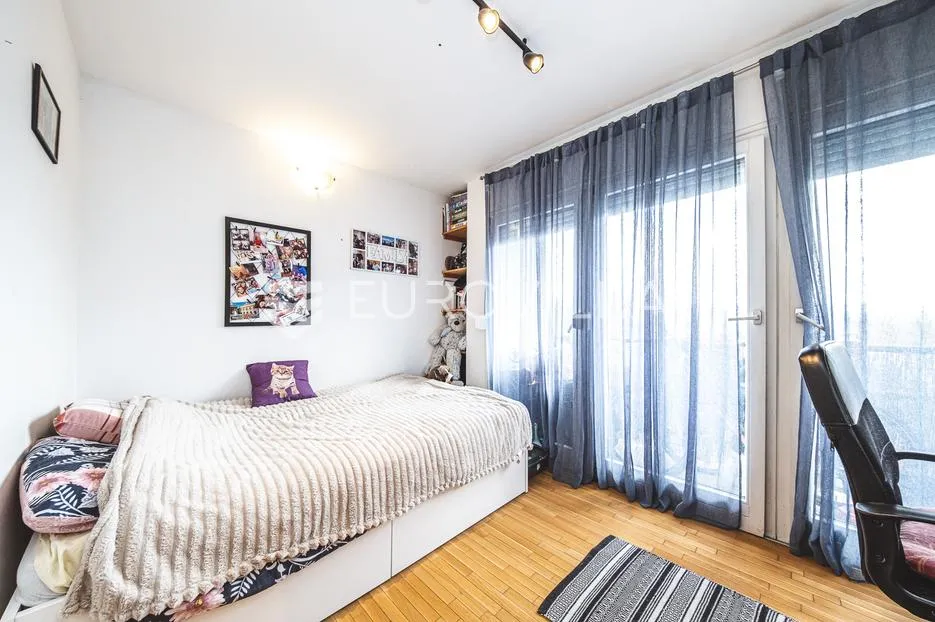 zagreb, stenjevec, trosoban stan, 65 m² s panoramskim pogledom i parkingom - slika 12