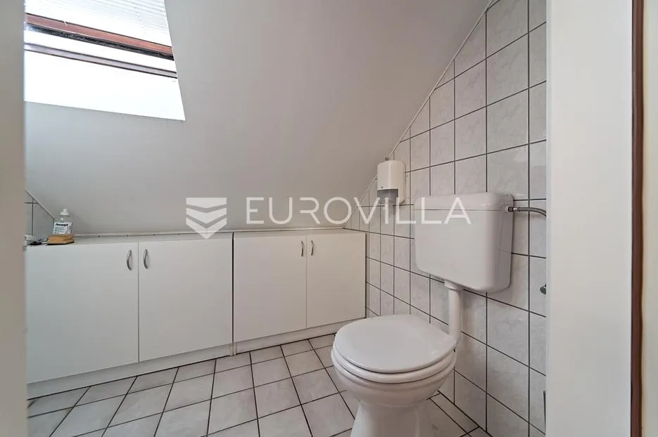 osijek, centar, prodaja, opremljeni poslovni prostor 154 m² - slika 13