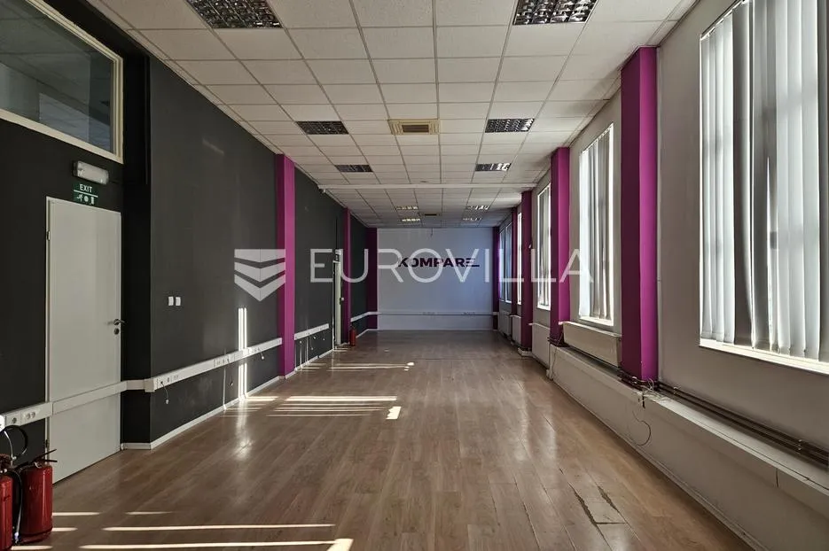 osijek, centar grada, poslovni prostor, 400 m2, najam - slika 2