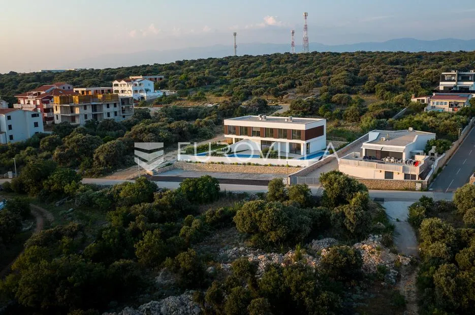 pag, mandre, luksuzno moderna vila 2, u nizu s bazenom i pogledom na more 130 m² - slika 15