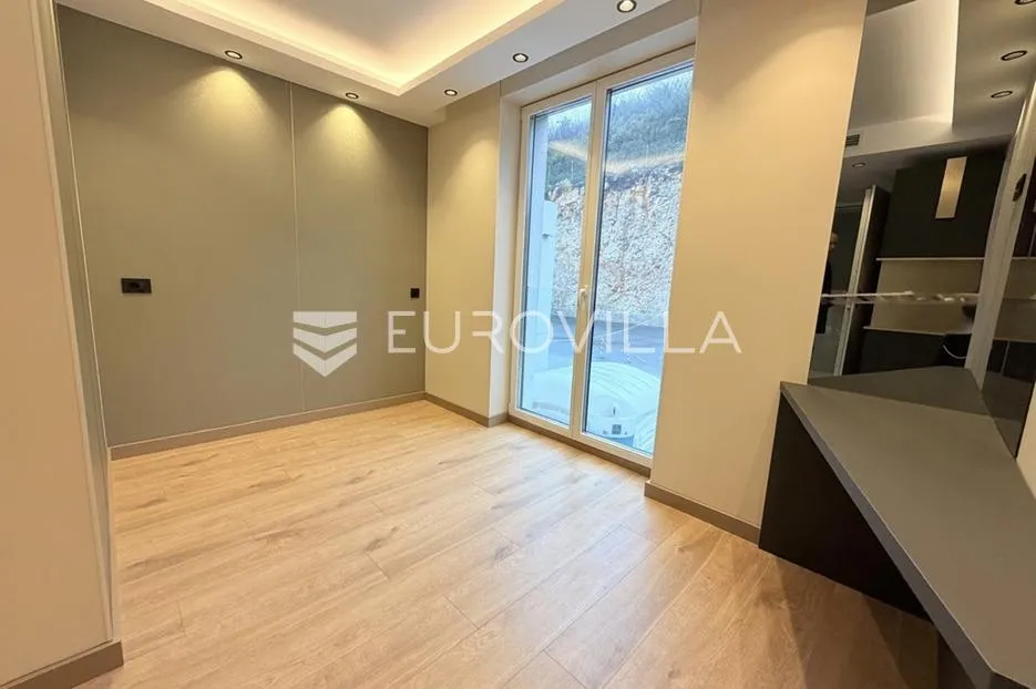 Crikvenica, EKSKLUZIVNA NOVOGRADNJA, garsonjera 23 m² A30, terasa, blizina mora, wellnes, restoran
