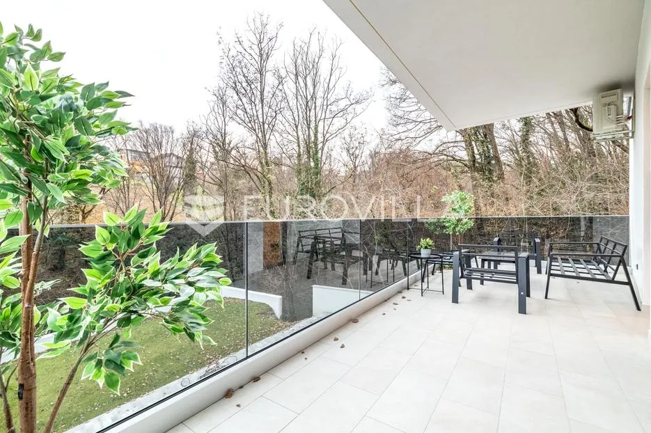 zagrebe, remete, četverosoban novouređeni stan neto korisne površine 140 m² - slika 11