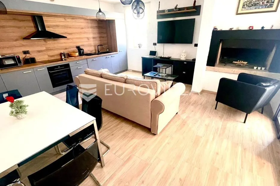 istra, kanfanar, uređen funkcionalan jednosoban stan 90 m² u prizemlju - slika 1