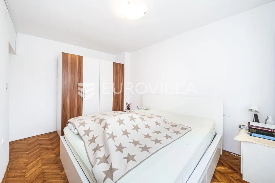 zagreb, volovčica trosoban stan 58 m2, parking - slika 3