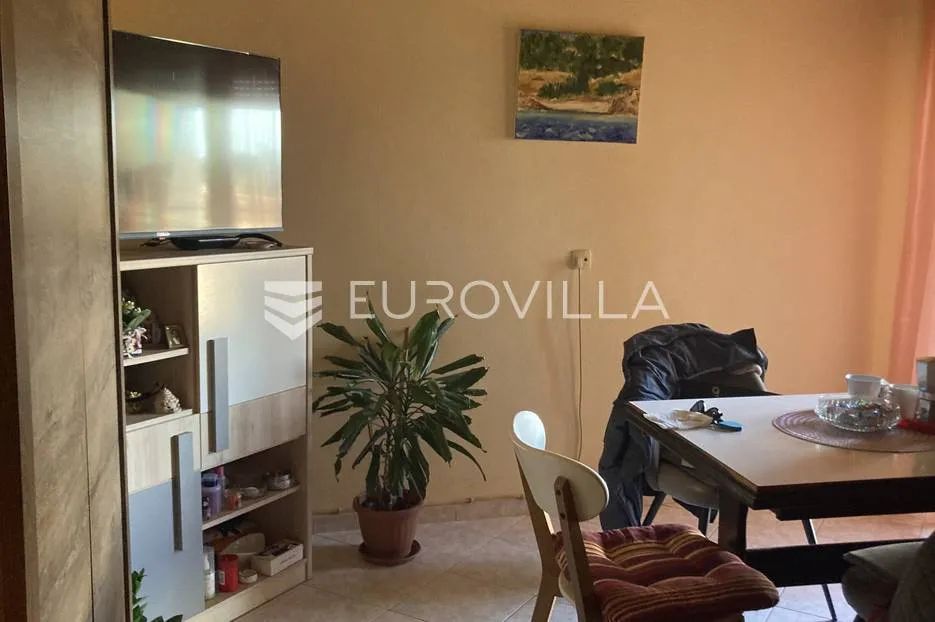 istra, rovinj, funkcionalan dvosoban stan nkp 53,75 m2 na super lokaciji - slika 6