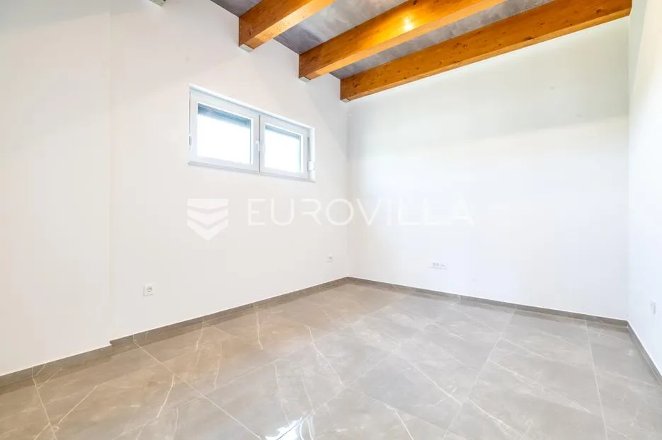 zaprešić, prigorje brdovečko, industrijska zona, proizvodno prodajna hala/zgrada 510 m2 - slika 7