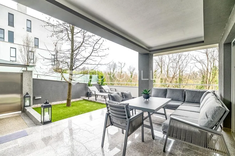 zagreb, jelenovac luksuzan trosoban stan 95 m² sa vrtom i parkirnim mjestom - slika 8