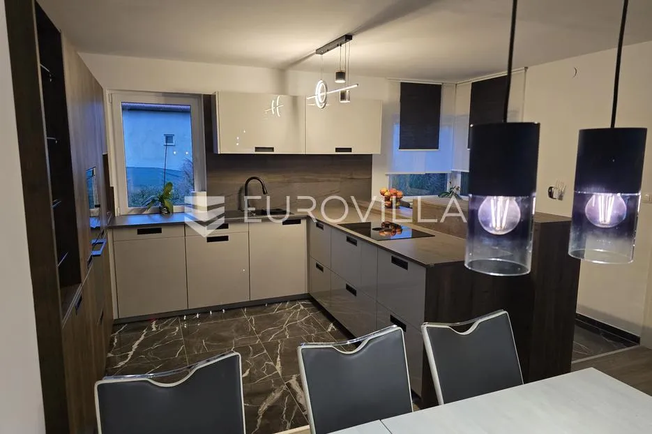 čakovec, novo selo rok, prekrasna obiteljska kuća površine 308 m² - slika 3